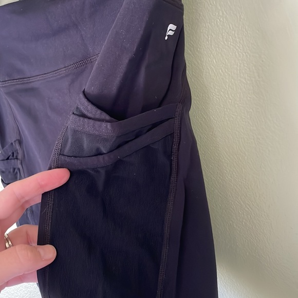 Motion 365 fabletics black sml leggings with mesh panels - Picture 4 of 4